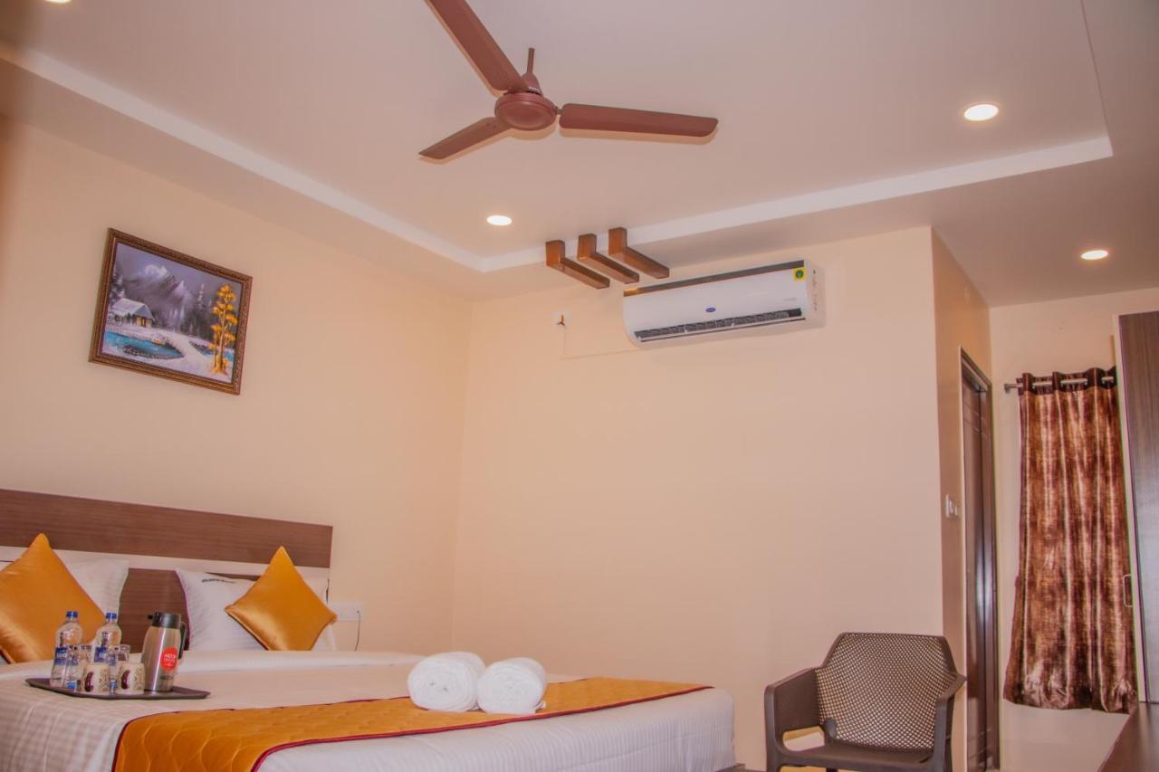 Hotel Mountview Comforts Tirupati Exterior foto
