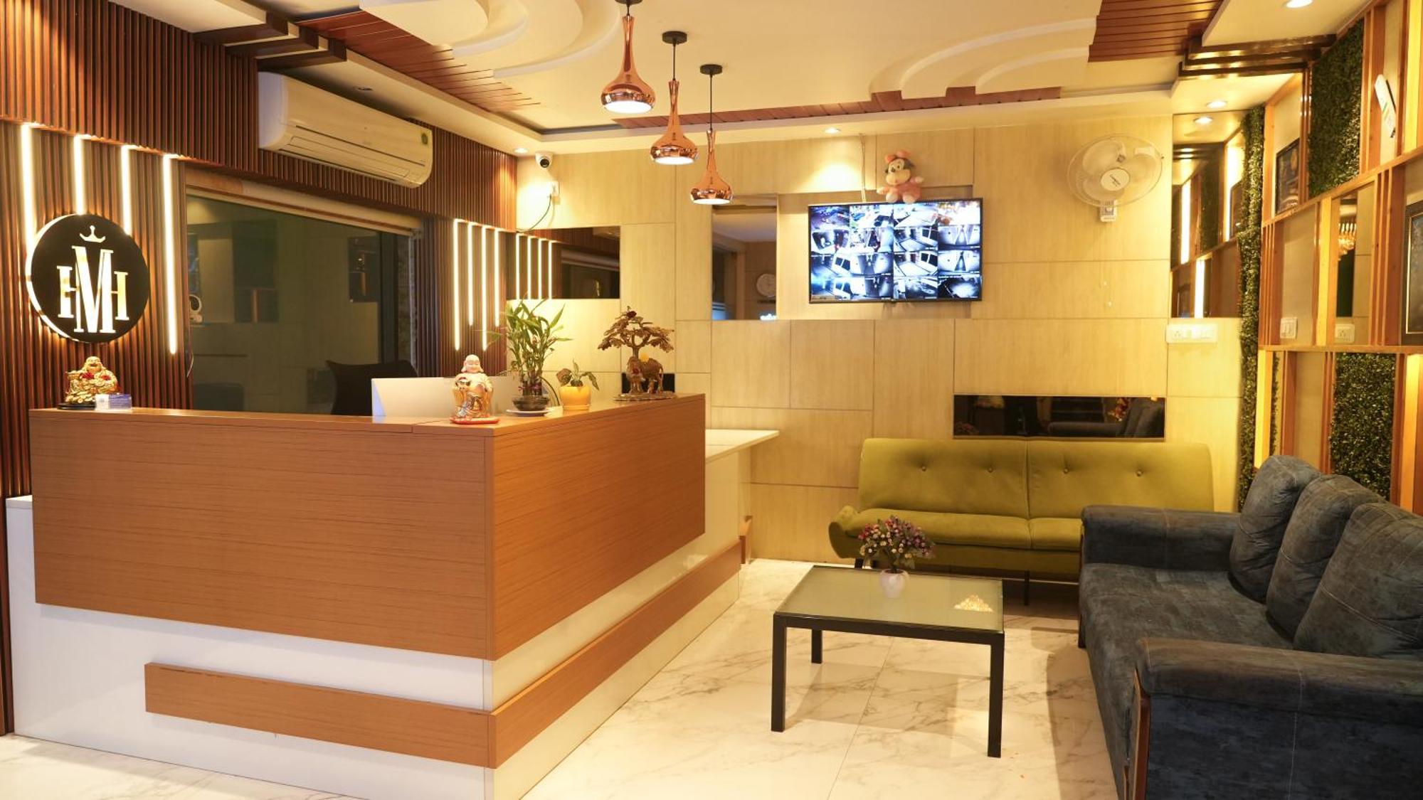Hotel Mountview Comforts Tirupati Exterior foto